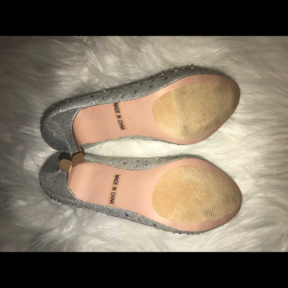Heels - Picture 5 of 6